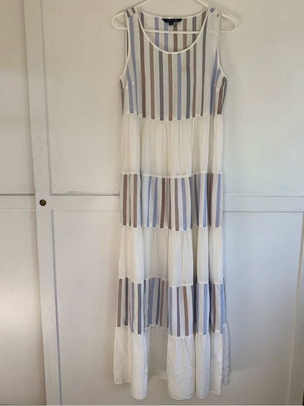 Charlie B small Sleeveless Striped Tiered Maxi Dress‎ Flowy Boho Summer Coastal
